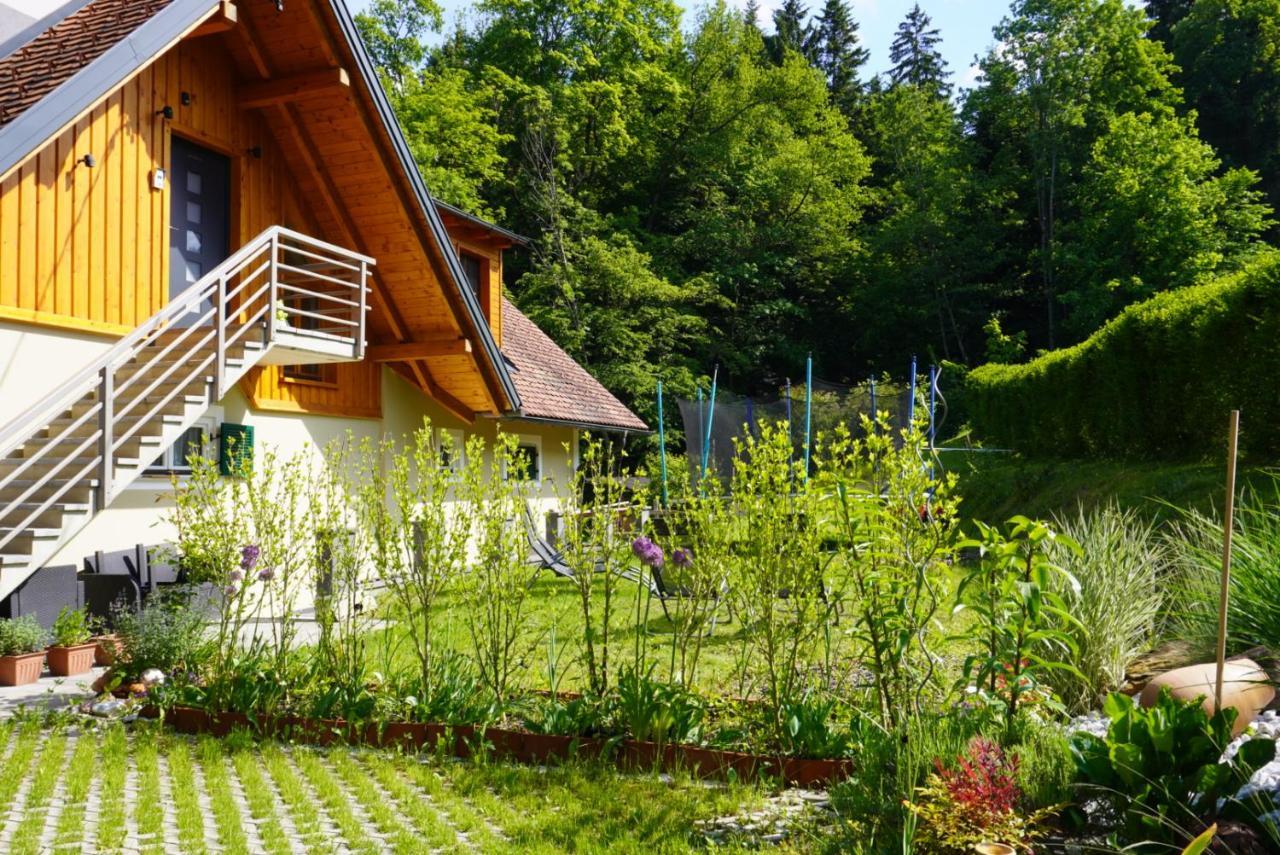 Ferienwohnung Heidi Лейтшах Екстериор снимка